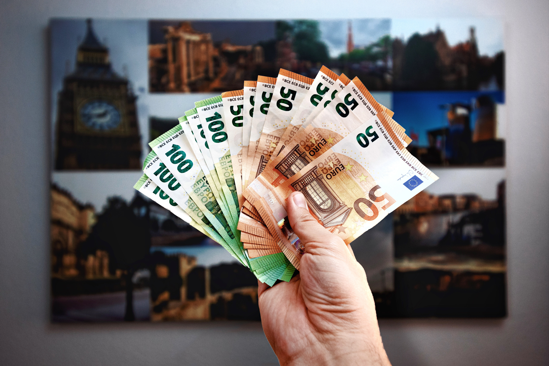 Cómo ENVIAR DINERO a Latinoamérica Vani & Mati de Viaje